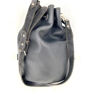 Vintage 90s Rugby North
America Luxury Thick bucket bag black